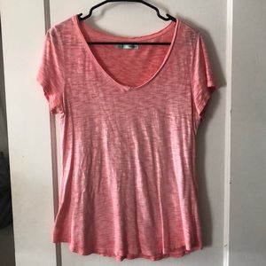 V-neck tee